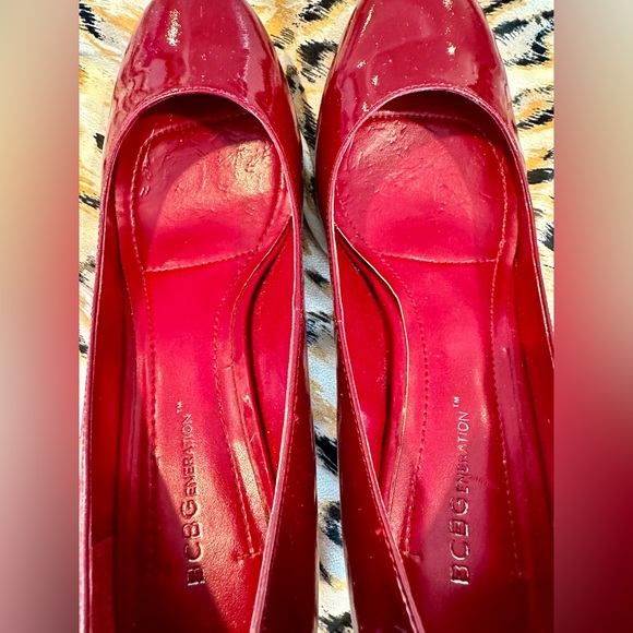 BCBGeneration red heels - Picture 10 of 10